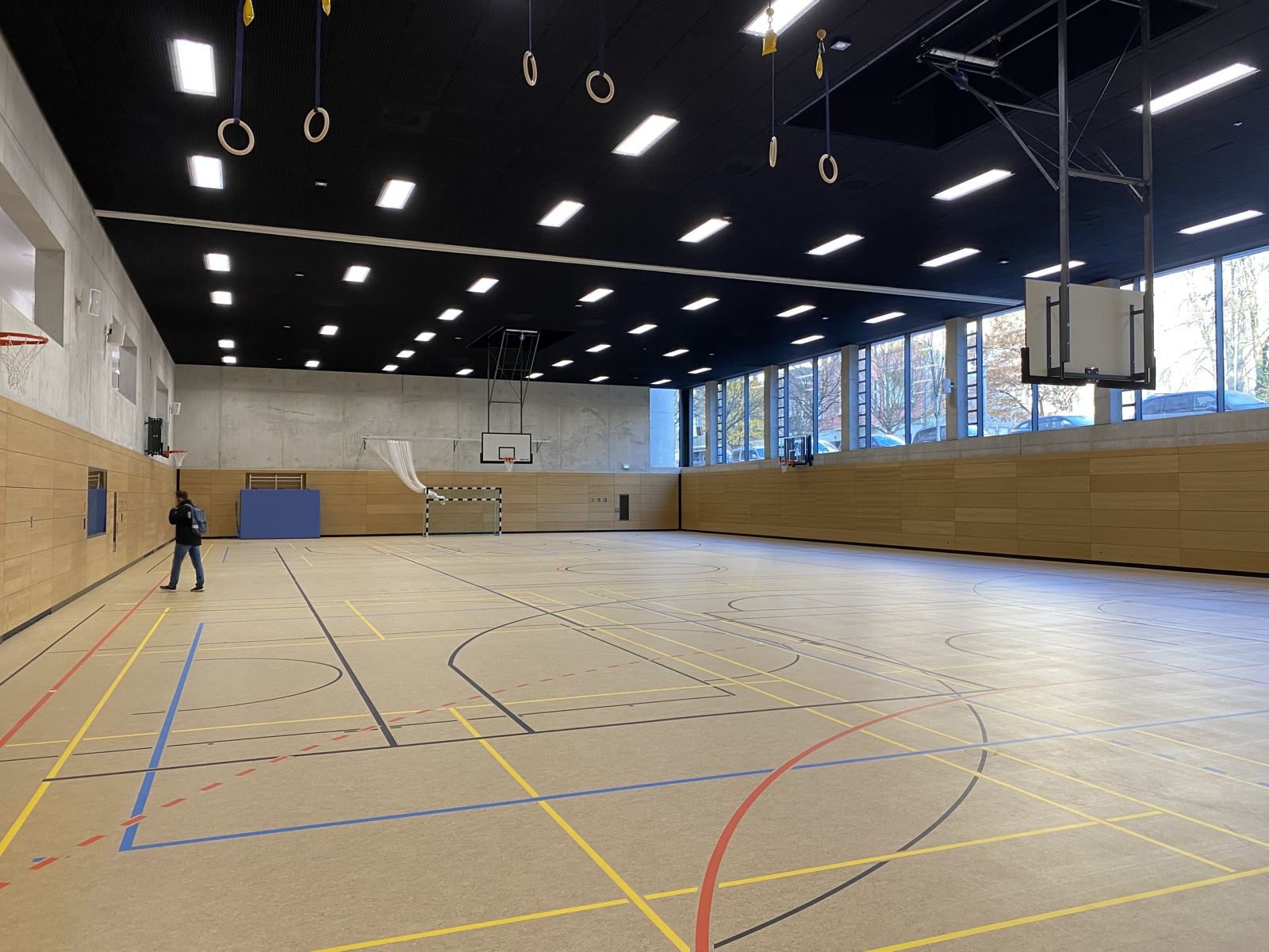 Sporthalle at Felix-Mendelssohn-Bartholdy-Gymnasium, Berlin-Pankow